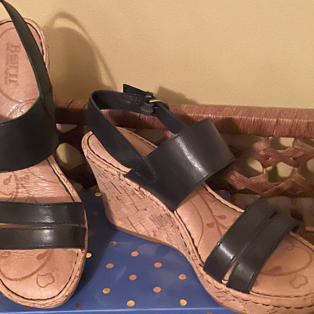 BORN Sandals